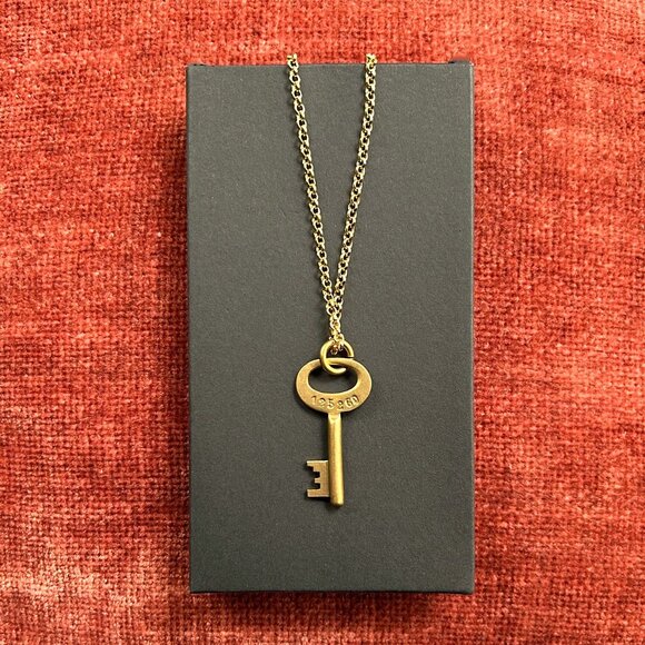 LOUIS VUITTON Vintage Steamer Trunk Skeleton Luggage Key Necklace #125269 - Picture 5 of 7